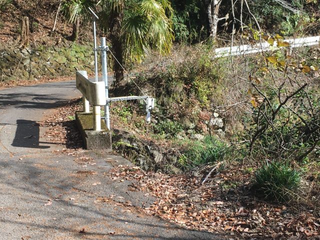 徳島県・三好市様　山城町・日浦谷川　IoT河川水位監視センサー設置 画像